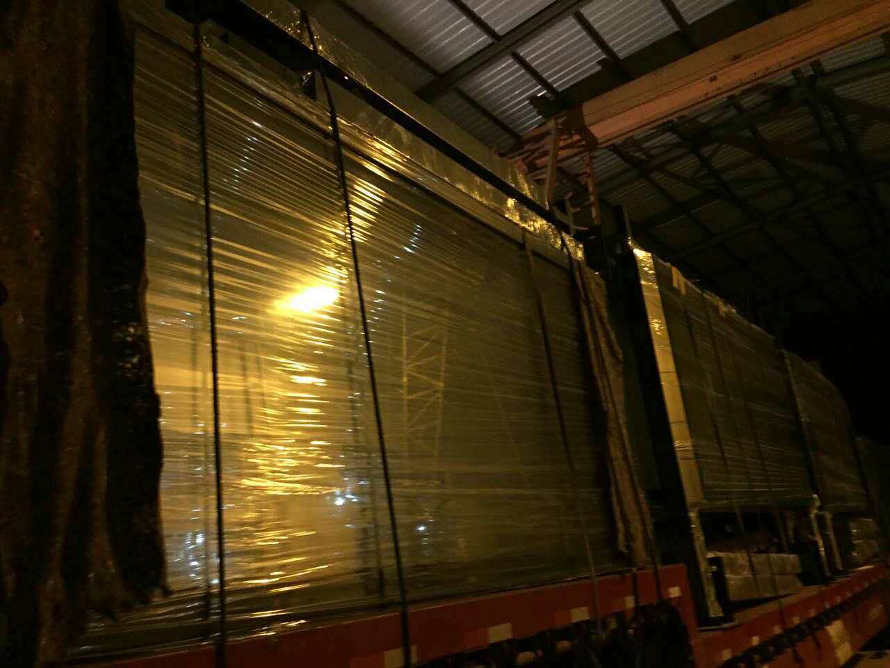 2017年6月17日茂名第七批公交候車(chē)亭發(fā)貨圖