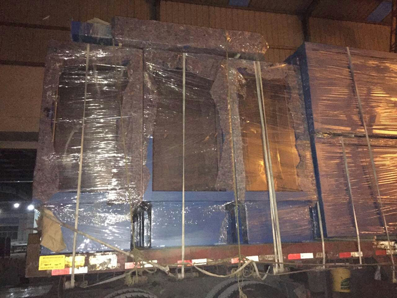  2017年6月24日大慶第一批公交候車(chē)亭發(fā)貨圖