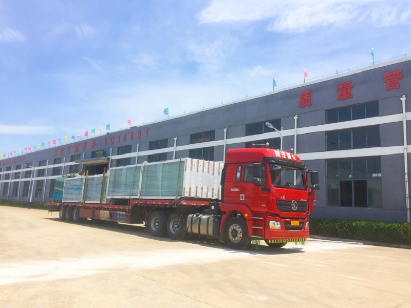 2018.7.15  江西撫州公交站臺、候車亭發(fā)貨