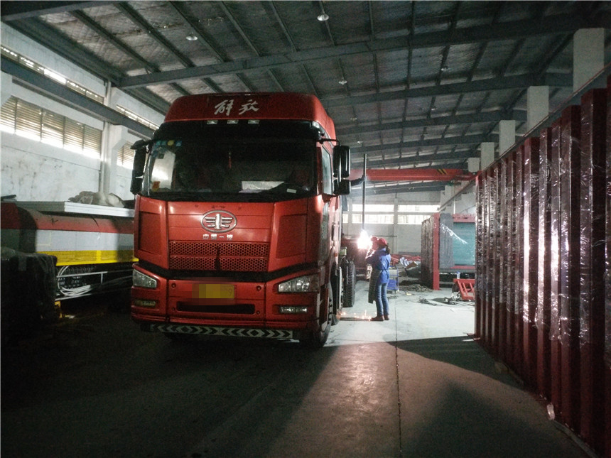 2019.1.4河南滑縣公交站臺、候車亭發(fā)貨