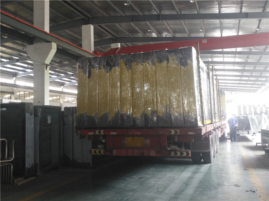 2019.4.24湖南岳陽公交站臺、候車亭發(fā)貨