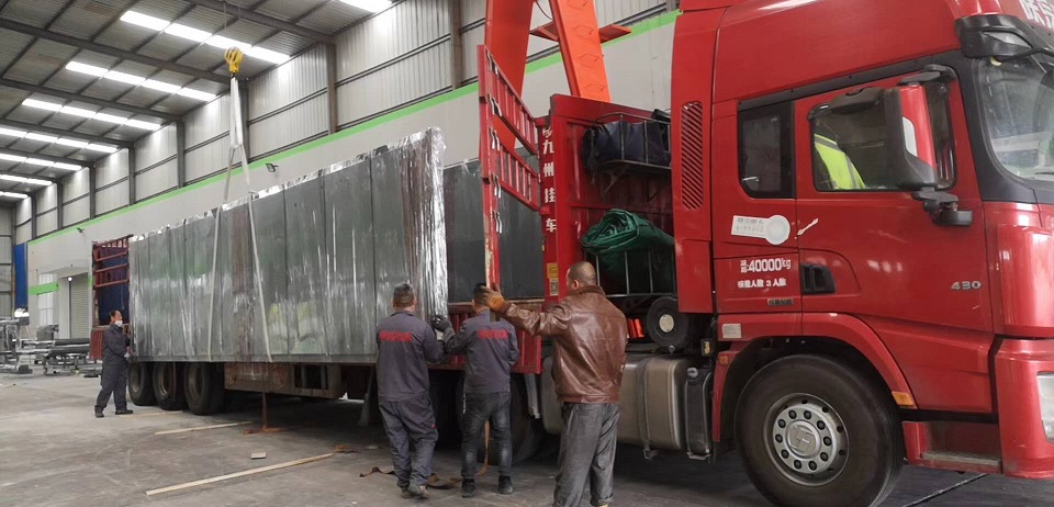 2020.5.1 連云港市候車亭項目發(fā)貨通知