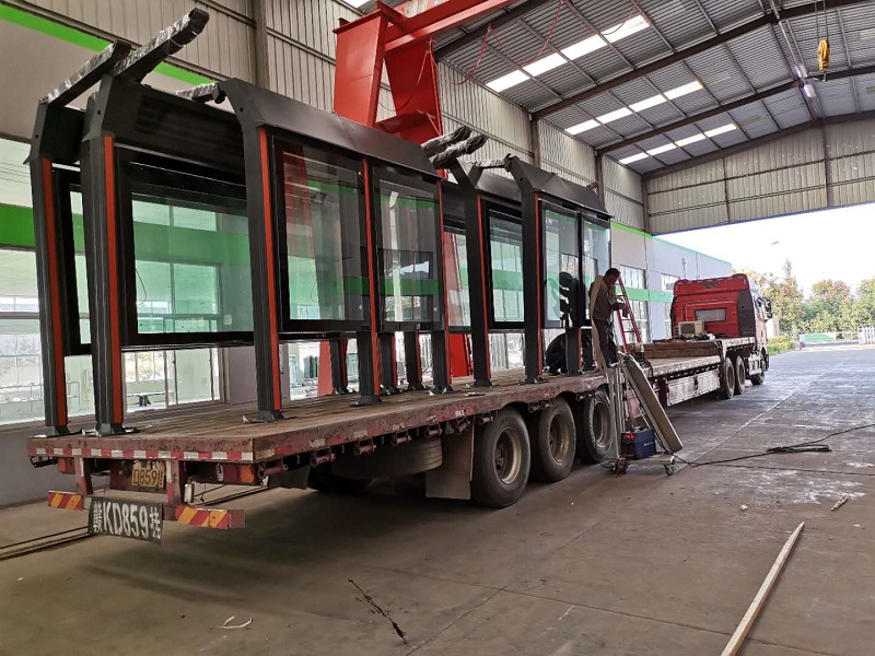 2020年10月10日黃岡市候車(chē)亭項(xiàng)目發(fā)貨通知