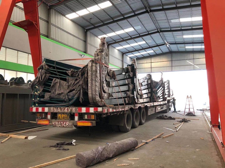 【2020年12月31日】海南三亞候車亭項(xiàng)目第三車發(fā)貨通知