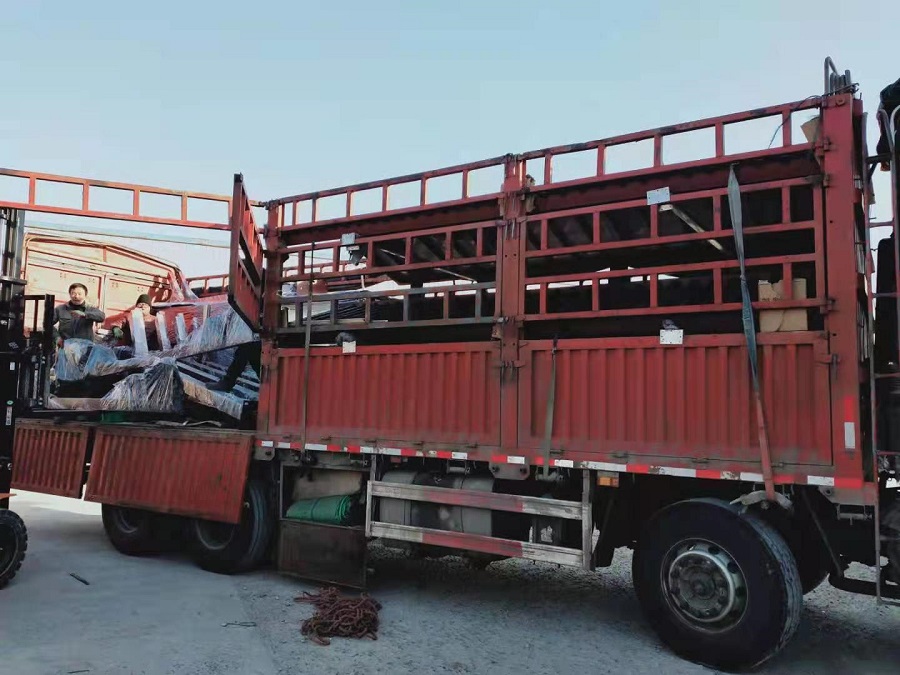 【2021年1月5日】浙江余姚候車亭項(xiàng)目發(fā)貨通知